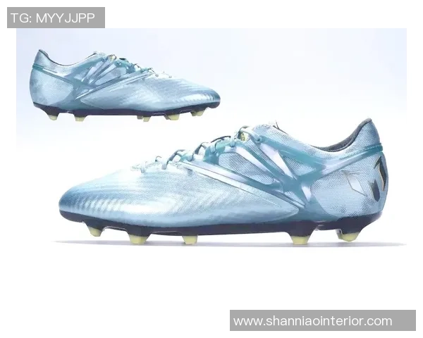 揭秘足球明星穿假鞋的真相与背后故事 揭秘足球明星穿假鞋的真相与背后故事